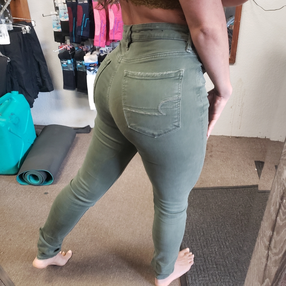 Super stretch high waited American Eagle jeans